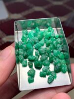 53.80 ct Emerald Rough Lot Swat – Compact Crystals with Natural Charm - Image 11