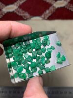 53.80 ct Emerald Rough Lot Swat – Compact Crystals with Natural Charm - Image 14