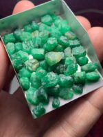 116.49ct Rough Emerald Lot from Swat – Natural Crystals (12mm, 8mm, 6mm) - Image 3