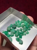 31.25ct Swat Emerald Rough Lot: Raw Beauty from the Heart of Pakistan - Image 6