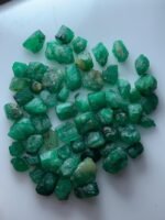 116.49ct Rough Emerald Lot from Swat – Natural Crystals (12mm, 8mm, 6mm) - Image 7
