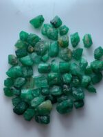 116.49ct Rough Emerald Lot from Swat – Natural Crystals (12mm, 8mm, 6mm) - Image 9