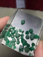 31.25ct Swat Emerald Rough Lot: Raw Beauty from the Heart of Pakistan - Image 9