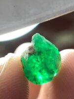 A 4.84ct Swat Emerald Crystal: Natural Beauty from Pakistan’s Legendary Valley - Image 10
