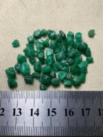 53.80 ct Emerald Rough Lot Swat – Compact Crystals with Natural Charm - Image 15