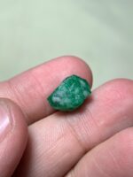 Majestic Green: The 7.20ct Emerald Crystal from Swat Valley - Image 3