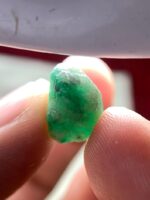 Collector Brief: 9.52ct Swat Emerald Crystal - Image 5