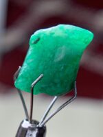 9.97 ct Swat Emerald Crystal – A Gem Born of Mountain Light - Image 9