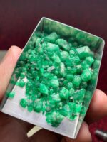 62.40ct Swat Emerald Rough Lot – Natural Untouched Crystals from Pakistan - Image 9