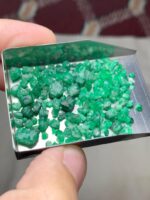 40.25 Carat Rough Emerald from Swat: A Gemstone of Exceptional Promise - Image 2