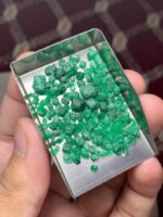 40.25 Carat Rough Emerald from Swat: A Gemstone of Exceptional Promise - Image 5