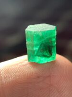 4.10 ct Swat Emerald Crystal – A Glimpse into Pakistan’s Green Legacy - Image 3