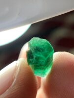 4.10 ct Swat Emerald Crystal – A Glimpse into Pakistan’s Green Legacy - Image 4