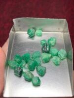 33.20ct Swat Emerald Rough Lot: Vibrant Natural Crystals with Cutting Potential - Image 2