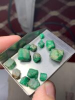 Swat Valley’s Hidden Gem: A 55.87 ct Rough Emerald Lot - Image 3