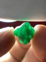 7.41ct Swat Emerald Crystal: A Natural Masterpiece in Pristine Form - Image 5