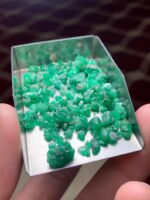 Exploring a 45.30 Carat Emerald Rough Lot from Swat - Image 9