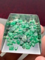 54.92ct Swat Emerald Rough Lot – Natural Beauty in Rare Dimensions (9.17x7.09x4.10mm) - Image 4