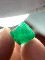 6.64 ct Swat Emerald Crystal – Nature’s Green Masterpiece from Pakistan - Image 7