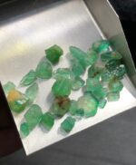 21.30 ct Rough Emerald from Panjshir, Afghanistan - Image 2