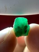 4.95ct Natural Emerald Crystal – Swat Pakistan | Raw Uncut Green Gemstone 10.76×8.85×6.30mm - Image 4