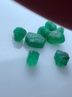 Swat Emerald Crystal Lot: 4.83ct Raw Gemstone Find - Image 4