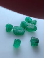 Swat Emerald Crystal Lot: 4.83ct Raw Gemstone Find - Image 5