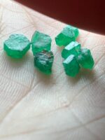 Swat Emerald Crystal Lot: 4.83ct Raw Gemstone Find - Image 8