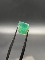 16.90 ct Rough Emerald from Panjshir, Afghanistan - Image 3