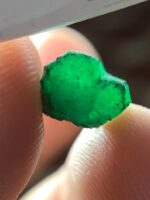 A 3.93ct Swat Emerald Crystal: Pure Green Magic from Pakistan - Image 5