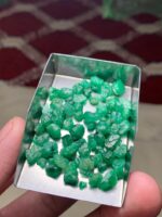 53.35 ct Emerald Rough Lot Swat – Rich Green Crystals in Raw Form - Image 3