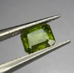 Rare Horse Tail 1.015 ct Demantoid Green Garnet from Khuzdar Balochistan - Image 2