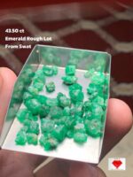 43.50 ct Emerald Rough Lot Swat – Dense Crystals in Natural Form