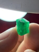 8.31ct Swat Emerald Crystal – Compact, Vivid, and 100% Natural - Image 3