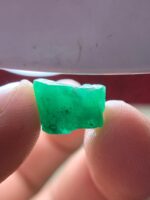 8.31ct Swat Emerald Crystal – Compact, Vivid, and 100% Natural - Image 4