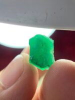 8.31ct Swat Emerald Crystal – Compact, Vivid, and 100% Natural - Image 9