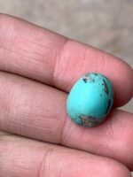 Striking Afghan Turquoise Cabochon: 14.55 Carats of Natural Elegance - Image 5