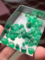 39.95 ct Swat Emerald Rough Lot — Rare Collector’s Opportunity - Image 11