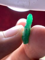 Rare 6.21ct Emerald Crystal from Swat – A Small Wonder with Big Impact - Image 3
