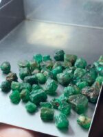 78.56ct Swat Rough Emerald Lot: Small Crystals, Big Color (4x9x7mm Avg) - Image 3