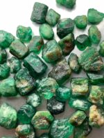 78.56ct Swat Rough Emerald Lot: Small Crystals, Big Color (4x9x7mm Avg) - Image 9