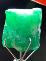 Majestic 15.55ct Emerald Crystal: A Natural Gem from Swat Valley - Image 2