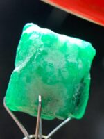 Majestic 15.55ct Emerald Crystal: A Natural Gem from Swat Valley - Image 4