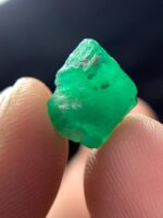 4.80 ct Swat Emerald Crystal – Nature’s Emerald from Pakistan - Image 4