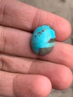 19.95 ct Afghan Turquoise Cabochon: A Wide Horizon of Color and Craftsmanship - Image 6