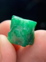 Majestic 15.55ct Emerald Crystal: A Natural Gem from Swat Valley - Image 10