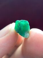 7.54ct Swat Emerald Crystal – Raw Beauty from the Mountains of Pakistan - Image 2
