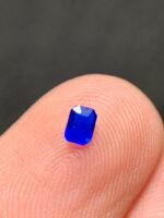 Rare 0.10 Carat Blue Hauyne Gemstone – Afghan Origin, Fluorescent - Image 3