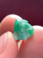 7.54ct Swat Emerald Crystal – Raw Beauty from the Mountains of Pakistan - Image 7