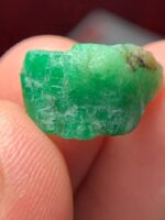 9.17ct Swat Emerald Crystal: A Towering Natural Marvel from Pakistan - Image 4